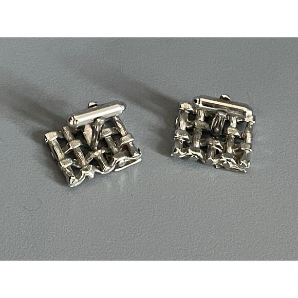 Vintage Basket Weave Men’s Shirt Cuff Links - Picture 2 of 2